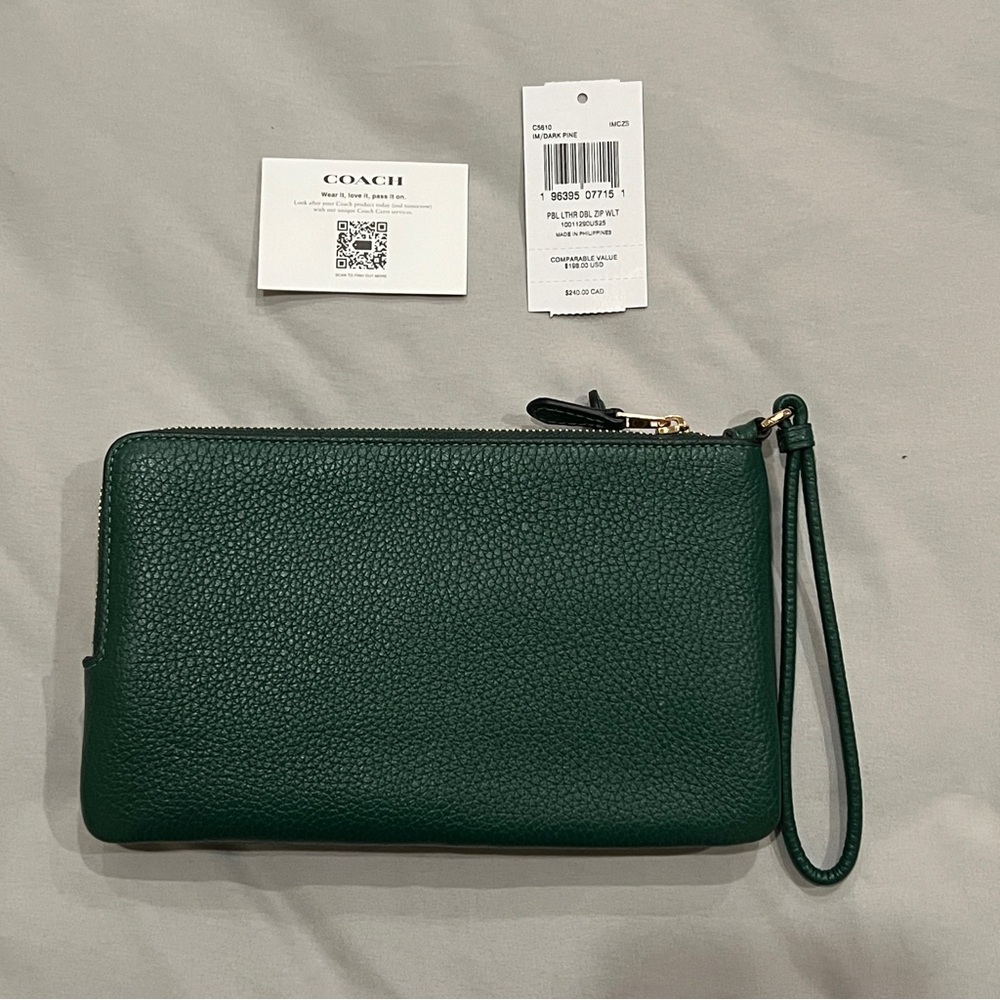 NWT Coach Double Zip Wallet Wristlet in Dark Pine Green - Picture 2 of 6